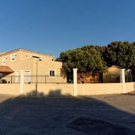 Le Chalet Sous L'Olivier Boulbon Exterior foto
