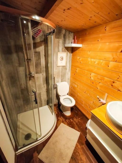 Le Chalet Sous L'Olivier Boulbon Exterior foto